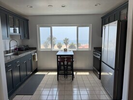 Building Photo - 1649 Appian Way