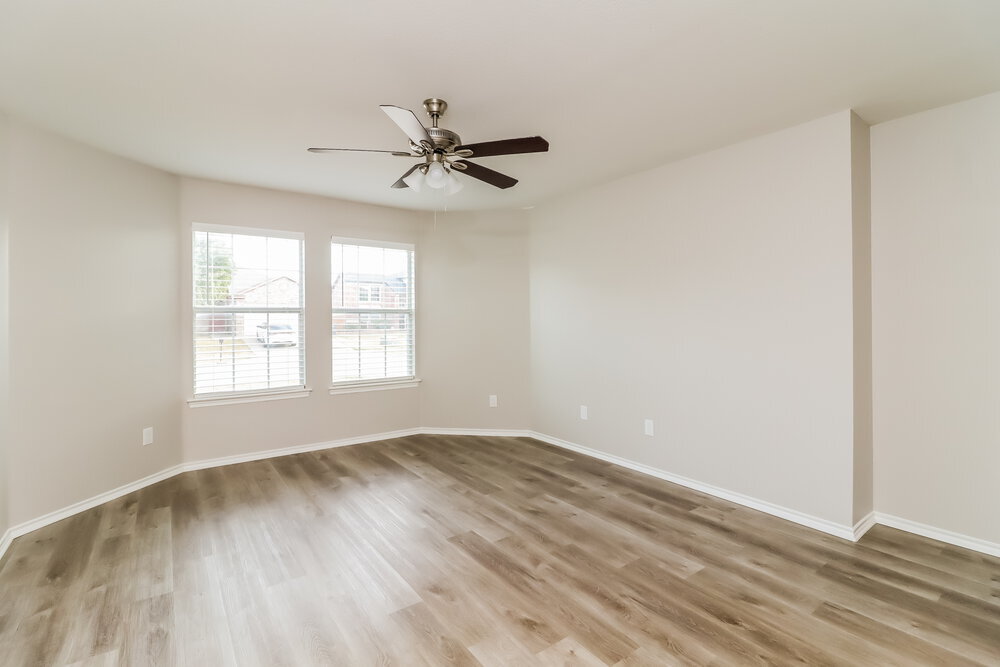 Building Photo - 2105 Pacino Dr