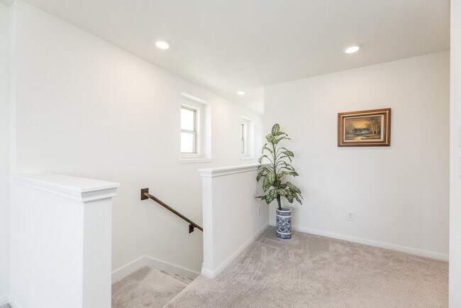 Building Photo - 25442 Cartington Ln