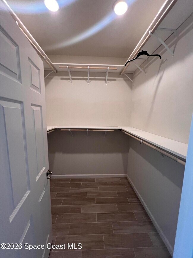 Building Photo - 3517 Rixford Way