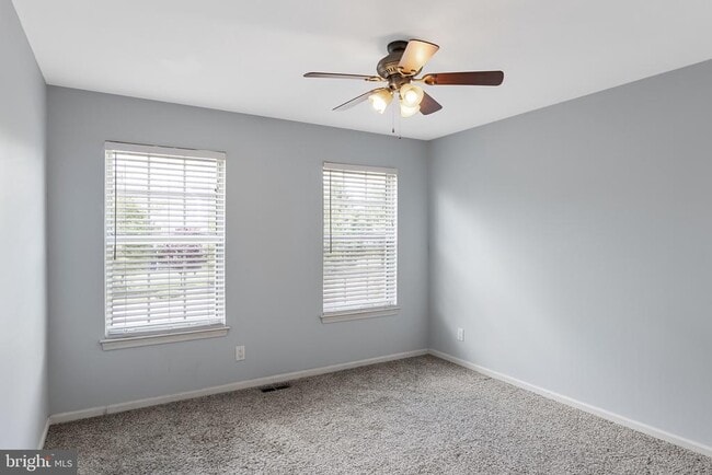 Building Photo - 4707 Aberdeen Ln