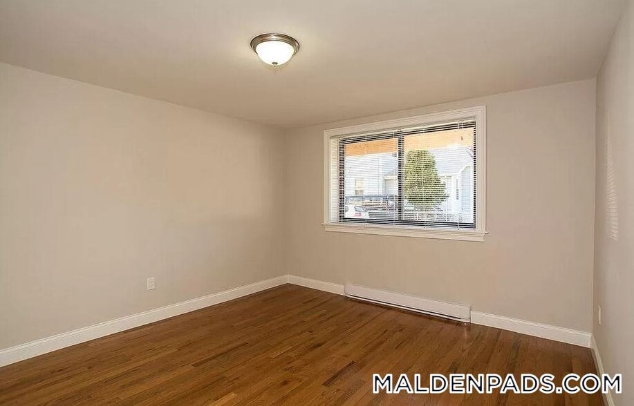 Building Photo - 134 Summer St