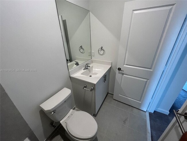 Building Photo - 9960 SW 228th Ln
