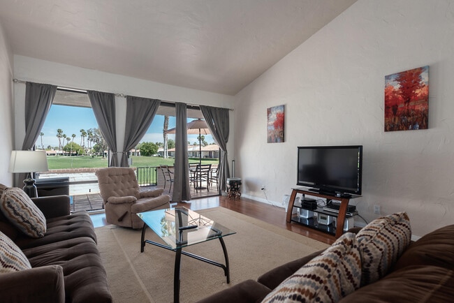 Building Photo - 28 Cll Encinitas