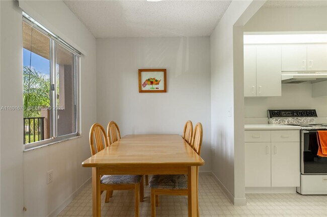 Building Photo - 13700 SW 11th St