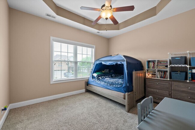 Building Photo - Move-In Special! Spacious 4-Bedroom Home w...