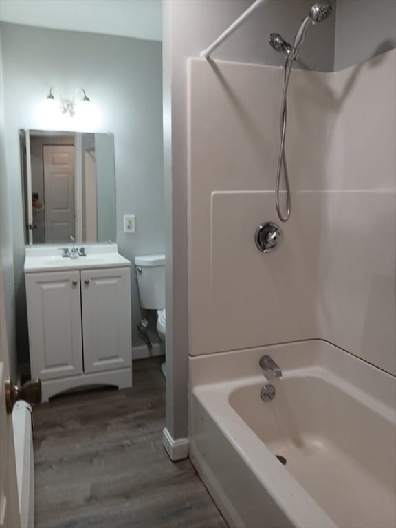 Building Photo - 104 Choate St