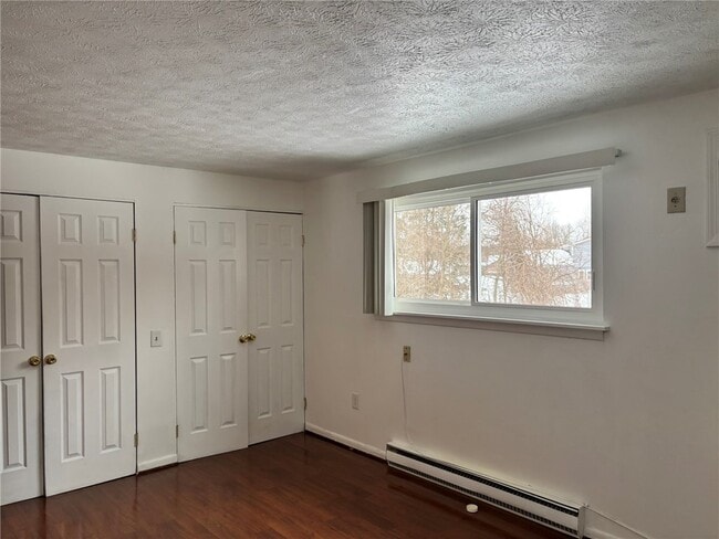 Building Photo - 223 Autumn Chapel Way