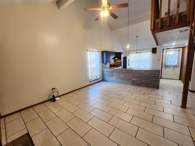 Building Photo - 4910 SE Mills Ave