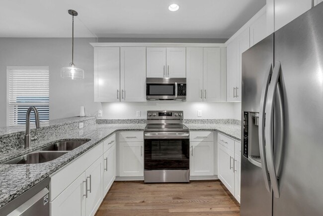 Building Photo - Beautiful North Nashville Home