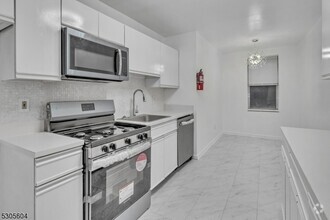 Building Photo - Come turn this condo into your home before...