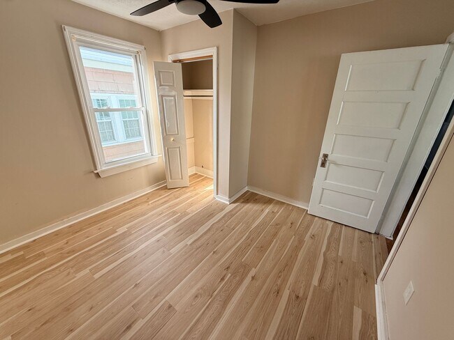 Building Photo - 100 Green St