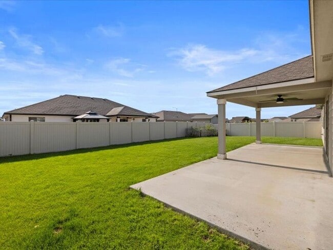 Building Photo - 4313 Vermilion Ln