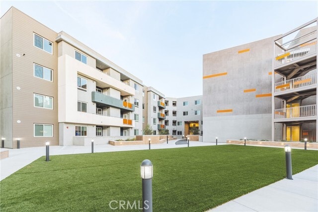 Building Photo - 12801 Brookhurst St