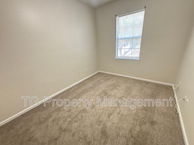 Building Photo - 8605 Tower Falls Dr