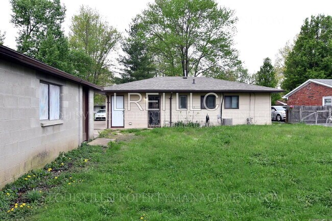 Building Photo - 9909 Plaudit Way