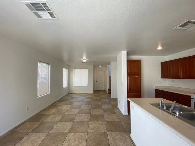 Building Photo - 6062 St Petersburg Dr
