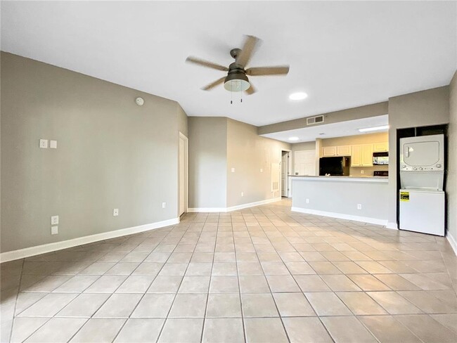 Building Photo - 7503 Atlantis Way