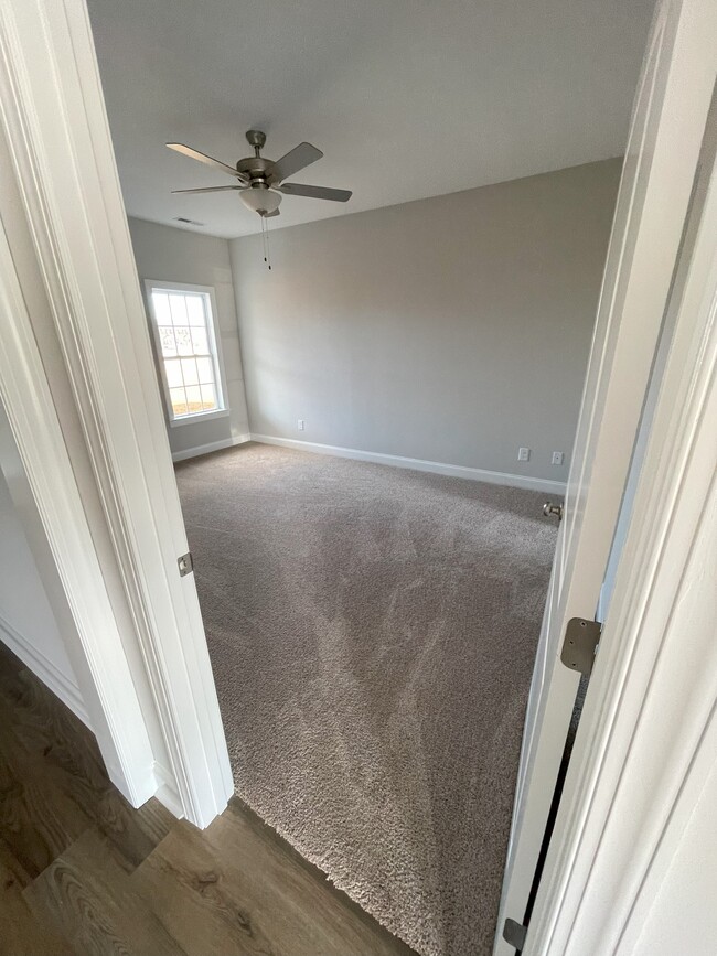 Building Photo - 3900 Junipine Ct