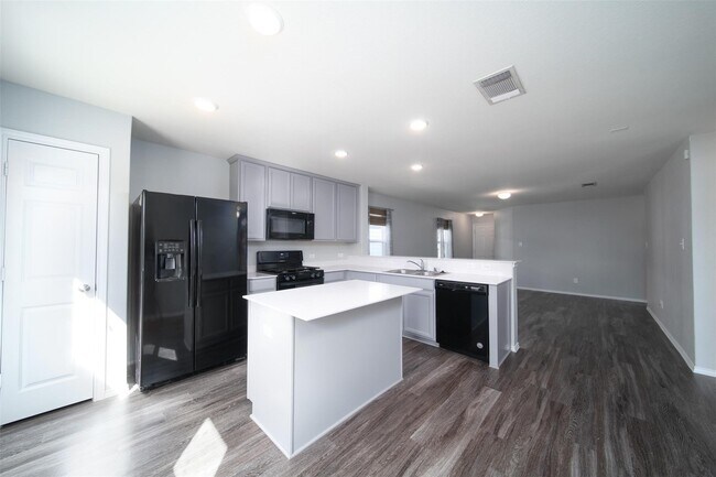 Building Photo - 24023 Swather Wy