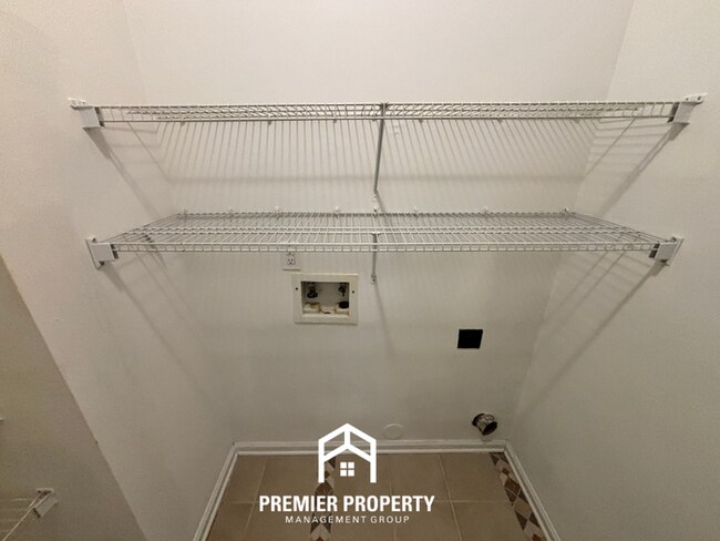 Building Photo - 416 Chadwick Cir