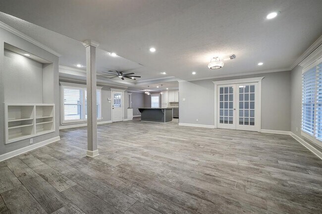 Building Photo - 1614 Droxford Dr