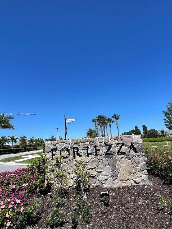 Building Photo - 11267 SW Pietra Wy