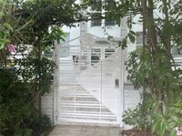 Building Photo - 1550 Drexel Ave