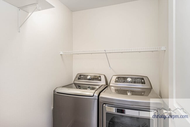 Building Photo - 24220 SE 258th Way