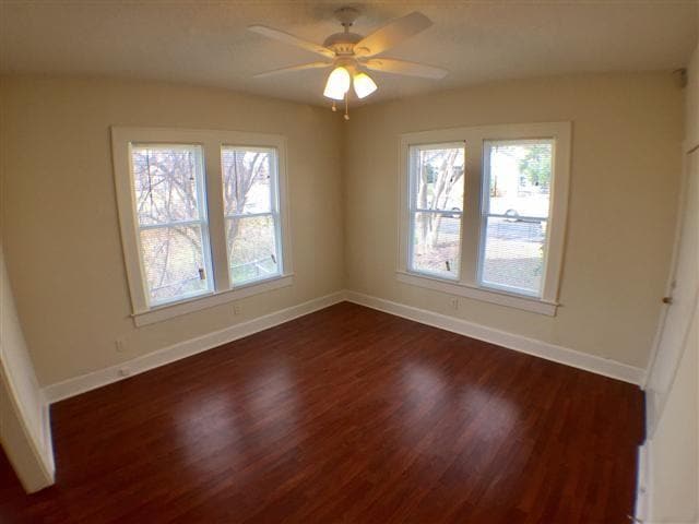 Building Photo - 907 Taylor St