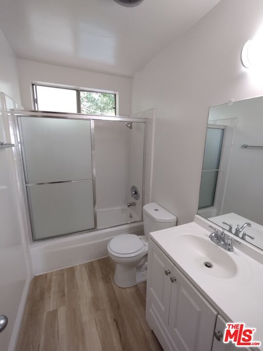 Building Photo - 650 Westmount Dr
