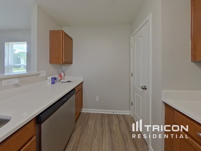 Building Photo - 564 Gentle Breeze Ln