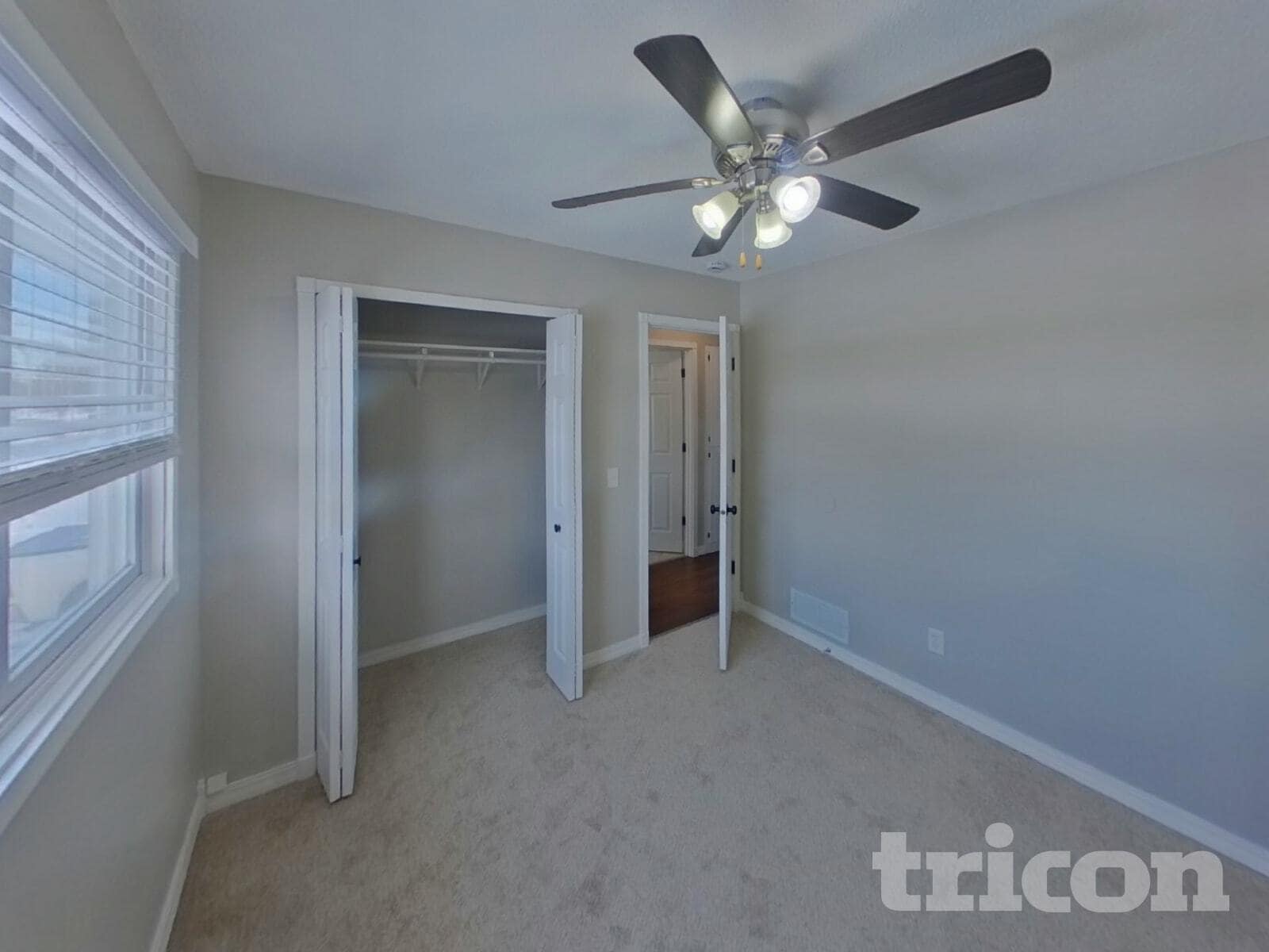 Building Photo - 1442 Laurel Ave