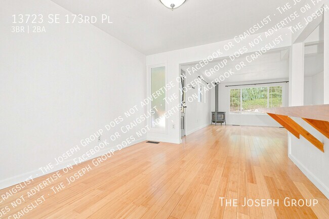 Building Photo - 13723 SE 173rd Pl