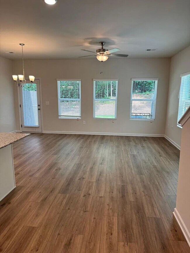 Building Photo - 4286 Notting Hill Dr SW