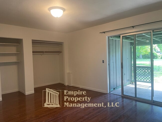 Building Photo - 4950 Barger Dr