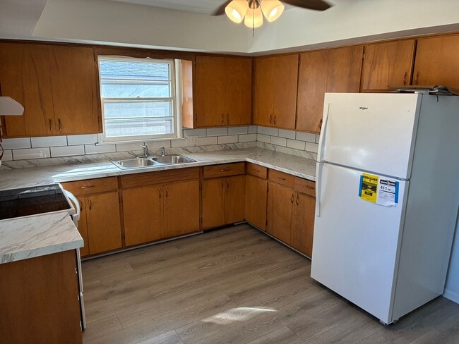 Building Photo - Rountree school district, fully remodeled 2 bed, 1 bath duplex walking distance to MSU campus and...