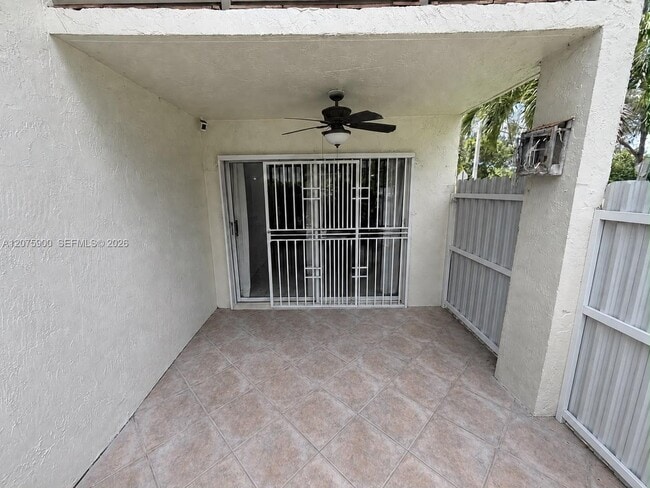 Building Photo - 1195 NW 125th Ct