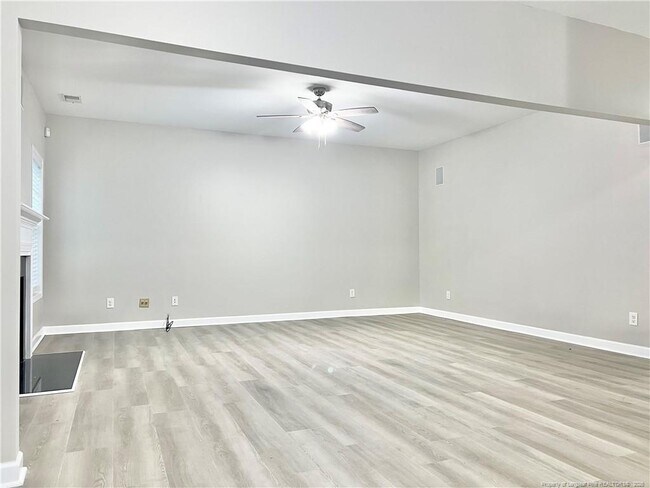 Building Photo - 1523 Rough Rider Ln