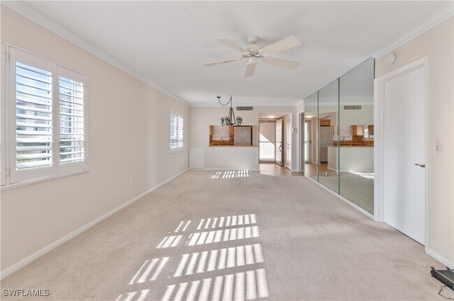 Building Photo - 57 High Point Cir W