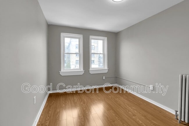 Building Photo - 1015 Amherst St