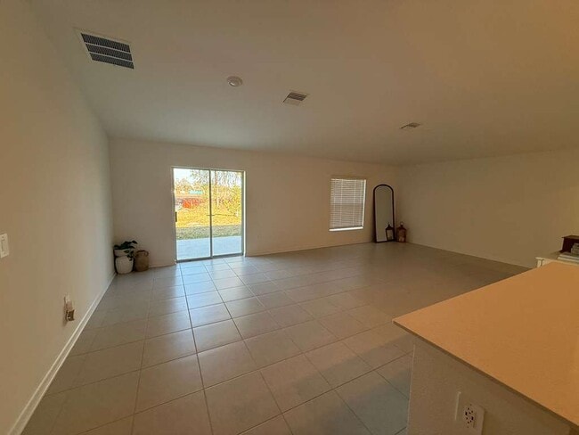 Building Photo - 2359 Pocky Wy