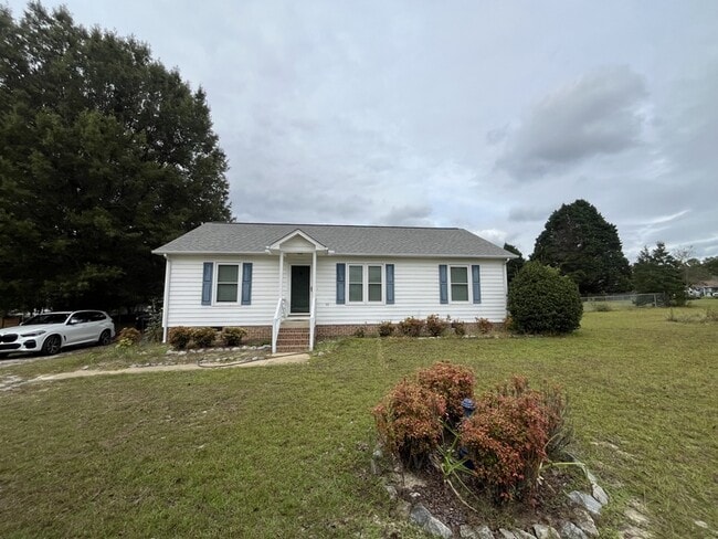 Building Photo - 49 Bay Springs Ct