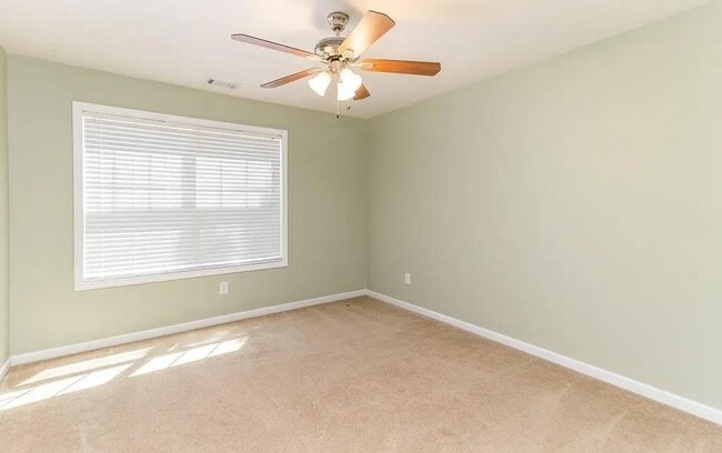Building Photo - 5640 Sterling Ct