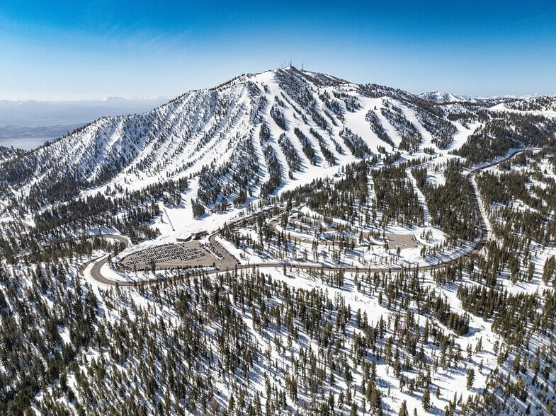 Building Photo - 2301 Sierra Highlands Dr