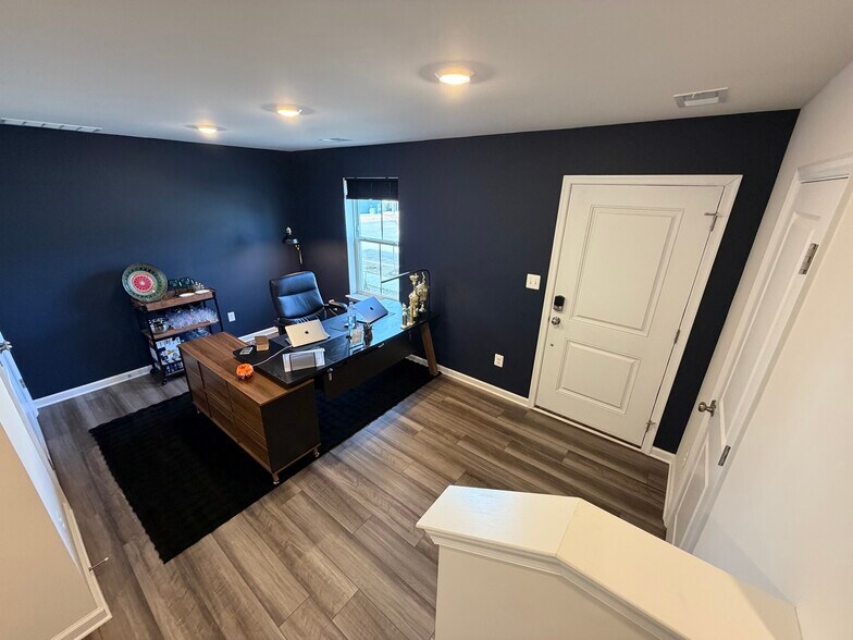 Building Photo - 454 18th Ave