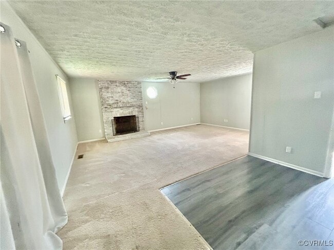 Building Photo - 2208 Watts Ln
