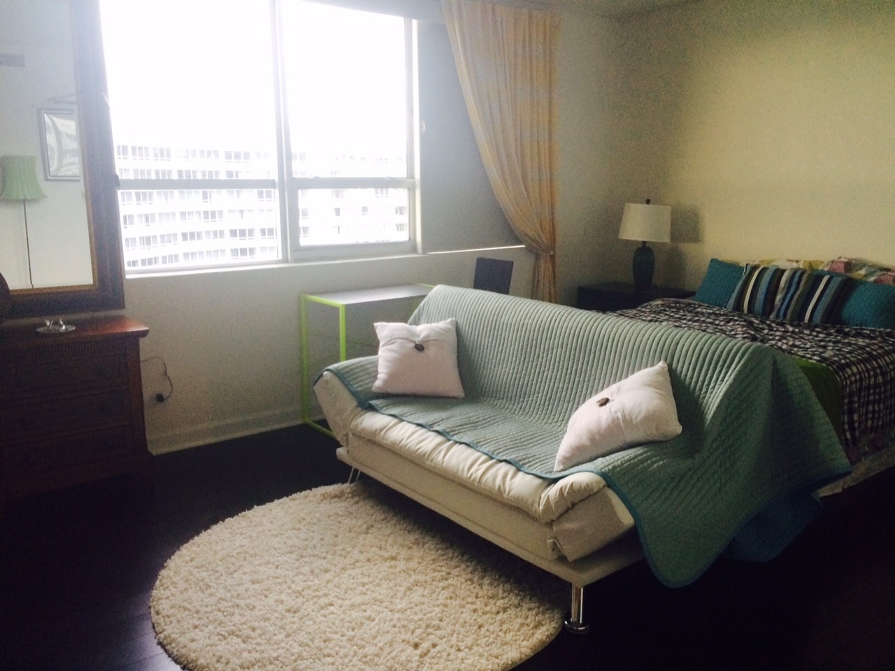 Building Photo - 1500 Bay Rd