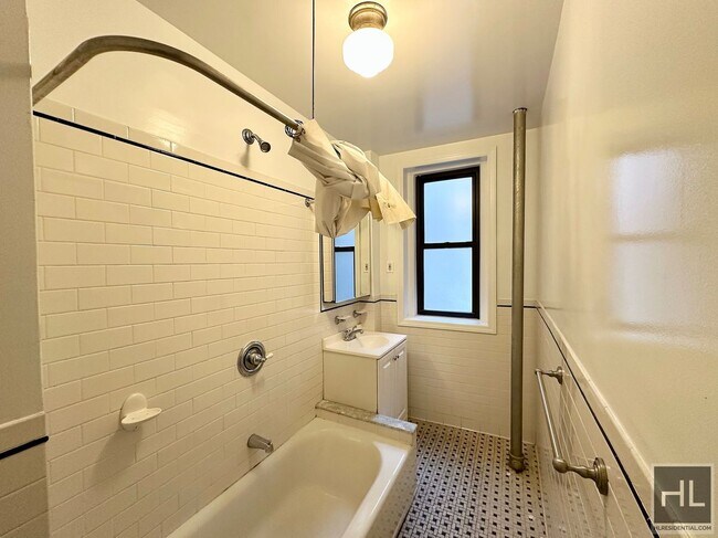 Building Photo - West 55th Street