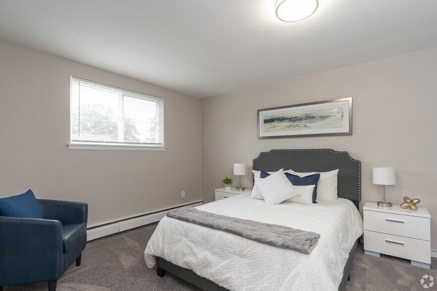 Building Photo - Highland Manor Apartments